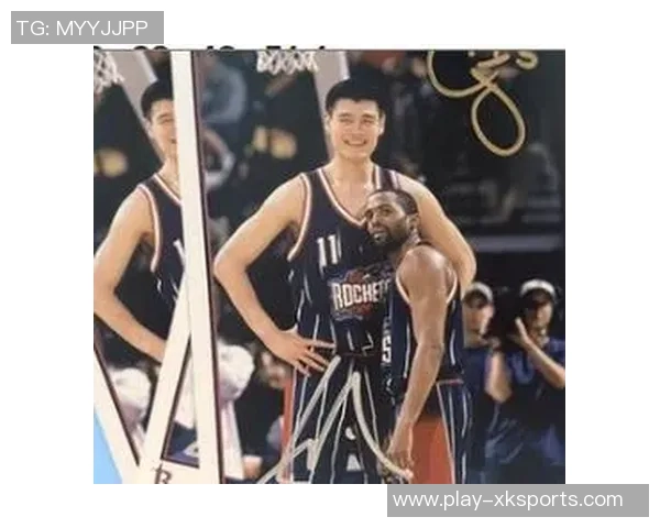 莫布里穿着签名鞋与华子对抗兄弟情深从小一起打AUU